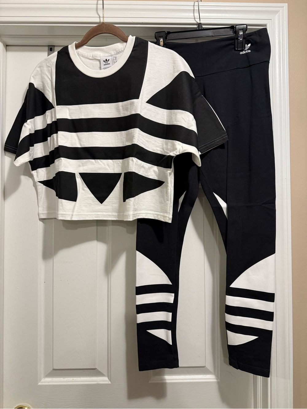 Adidas Women’s Black & White Graphic 2-Piece Set